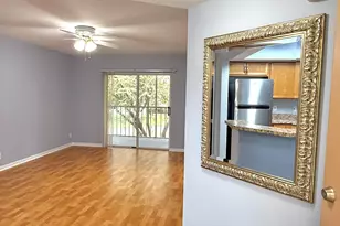 1532 SE Royal Green Cir O-201, Port Saint Lucie, FL 34952 - Photo 6