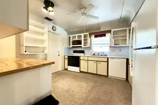 135 SE 26th Ave, Boynton Beach, FL 33435 - Photo 10