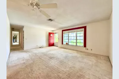 135 SE 26th Avenue, Boynton Beach, FL 33435 - Photo 6