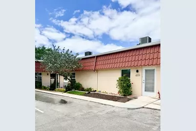 351 Covered Bridge Boulevard #B, Lake Worth, FL 33467 - Photo 2