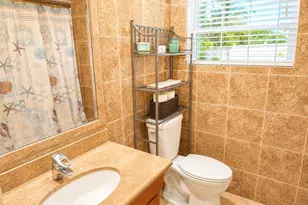 9706 NW 71st St, Tamarac, FL 33321 - Photo 10