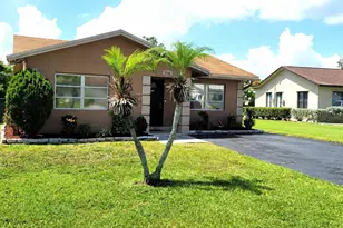 9706 NW 71st St, Tamarac, FL 33321 - Photo 1