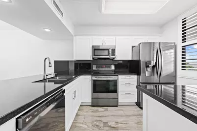 1502 Whitehall Drive #403, Davie, FL 33324 - Photo 4