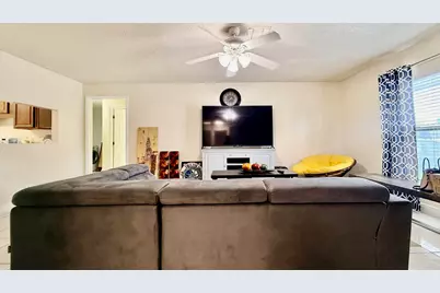 5913 Corson Place, Lake Worth, FL 33463 - Photo 10