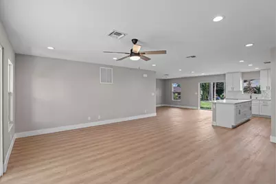 4611 Sunset Boulevard, Fort Pierce, FL 34982 - Photo 4