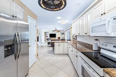 622 SW Pine Tree Lane, Palm City, FL 34990 - Photo 20