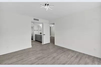 2517 17th Street S #102, Fort Pierce, FL 34982 - Photo 18