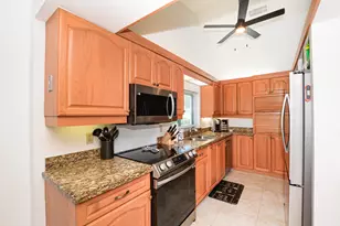 1872 SE Elrose St, Port Saint Lucie, FL 34952 - Photo 30