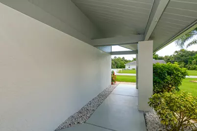 1872 SE Elrose Street, Port Saint Lucie, FL 34952 - Photo 8