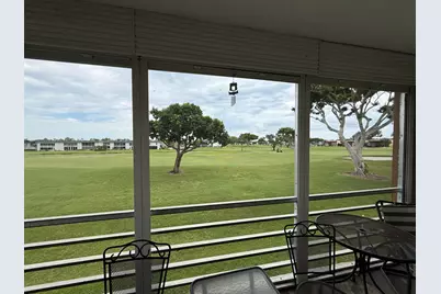 29 Flanders A, Delray Beach, FL 33484 - Photo 8
