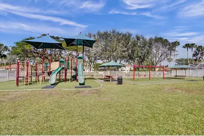 5886 Las Colinas Circle, Lake Worth, FL 33463 - Photo 74