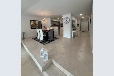 12394 Westhampton Circle, Wellington, FL 33414 - Photo 28