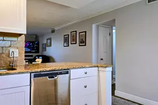 330 NE 26th Ave, Boynton Beach, FL 33435 - Photo 6