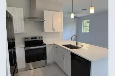 281 Bali SE, Palm Bay, FL 32909 - Photo 6