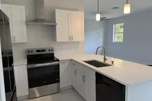 281 Bali SE, Palm Bay, FL 32909 - Photo 6