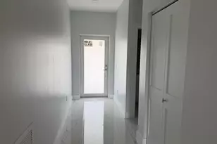281 Bali SE, Palm Bay, FL 32909 - Photo 4