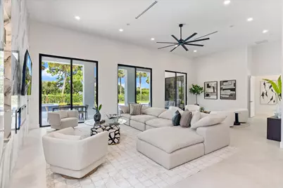 2525 Seminole Circle, West Palm Beach, FL 33409 - Photo 10