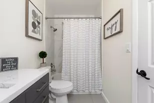 5799 Woodland Point Dr, Tamarac, FL 33319 - Photo 32