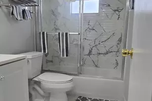 3210 Holiday Springs Blvd, Margate, FL 33063 - Photo 28