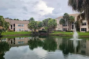 2946 S University Dr, Davie, FL 33328 - Photo 1