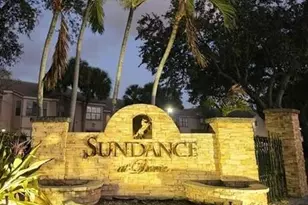 2946 S University Dr, Davie, FL 33328 - Photo 2