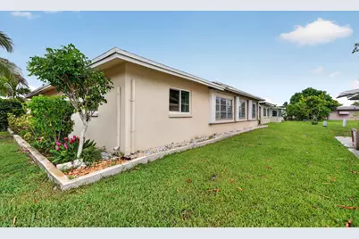 4716 NW 49th Place, Tamarac, FL 33319 - Photo 32