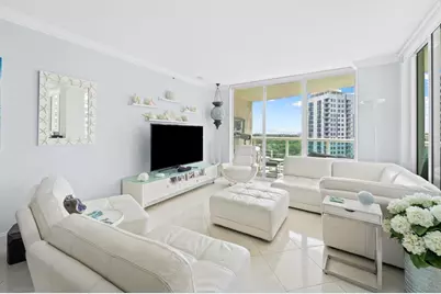 347 N New River Drive E #1004, Fort Lauderdale, FL 33301 - Photo 2