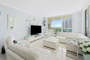 347 N New River Dr E, Fort Lauderdale, FL 33301 - Photo 2