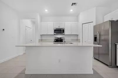 4168 Lagoon Shore Drive, Lake Worth, FL 33467 - Photo 4