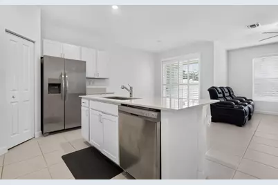 4168 Lagoon Shore Drive, Lake Worth, FL 33467 - Photo 2