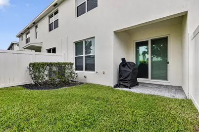 4168 Lagoon Shore Drive, Lake Worth, FL 33467 - Photo 30