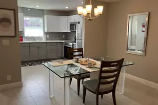 214 Down E Ln, Lake Worth, FL 33467 - Photo 6