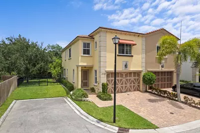 2134 Sabal Tree Court, West Palm Beach, FL 33411 - Photo 1