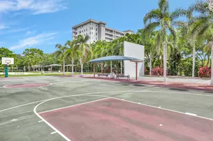2651 S Palm Aire Dr, Pompano Beach, FL 33069 - Photo 38