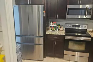 301 SW Violet Ave, Port Saint Lucie, FL 34983 - Photo 8