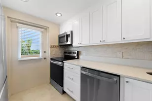 400 N Federal Hwy, Deerfield Beach, FL 33441 - Photo 4