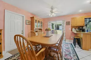 8645 SE Alabama Pl, Hobe Sound, FL 33455 - Photo 8