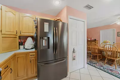 8645 SE Alabama Place, Hobe Sound, FL 33455 - Photo 10