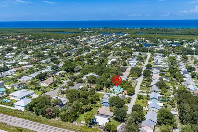 8645 SE Alabama Place, Hobe Sound, FL 33455 - Photo 2