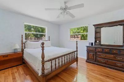 8645 SE Alabama Place, Hobe Sound, FL 33455 - Photo 18