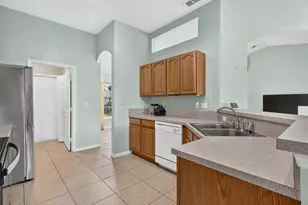 1009 SW Fenway Rd, Port Saint Lucie, FL 34953 - Photo 12