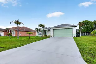 1009 SW Fenway Rd, Port Saint Lucie, FL 34953 - Photo 1
