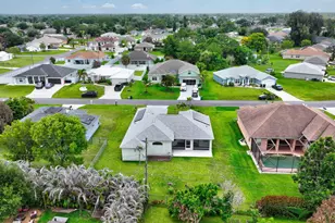1009 SW Fenway Rd, Port Saint Lucie, FL 34953 - Photo 32