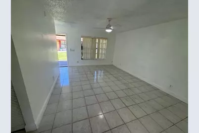 4355 Royal Banyan Way #20, Lake Worth Beach, FL 33461 - Photo 4