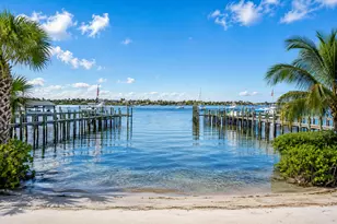 624 SW St Lucie Crescent, Stuart, FL 34994 - Photo 1