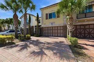 15672 Italian Cypress Wy, Wellington, FL 33414 - Photo 2