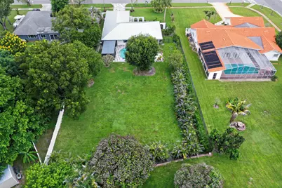 1866 SE Hanby Avenue, Port Saint Lucie, FL 34952 - Photo 40