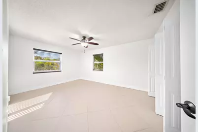 2319 Tamarind Drive, Fort Pierce, FL 34949 - Photo 8