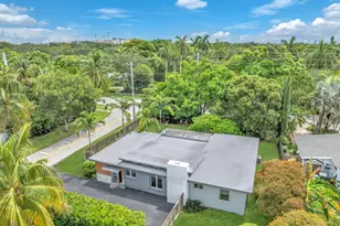 7830 SW 67th Ave, South Miami, FL 33143 - Photo 1