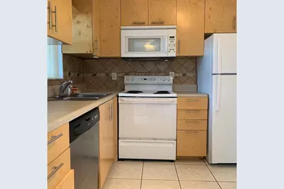 9355 SW 8th Street #208, Boca Raton, FL 33428 - Photo 4